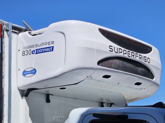Três décadas de estrada, uma nova marca. - Supperfrigo